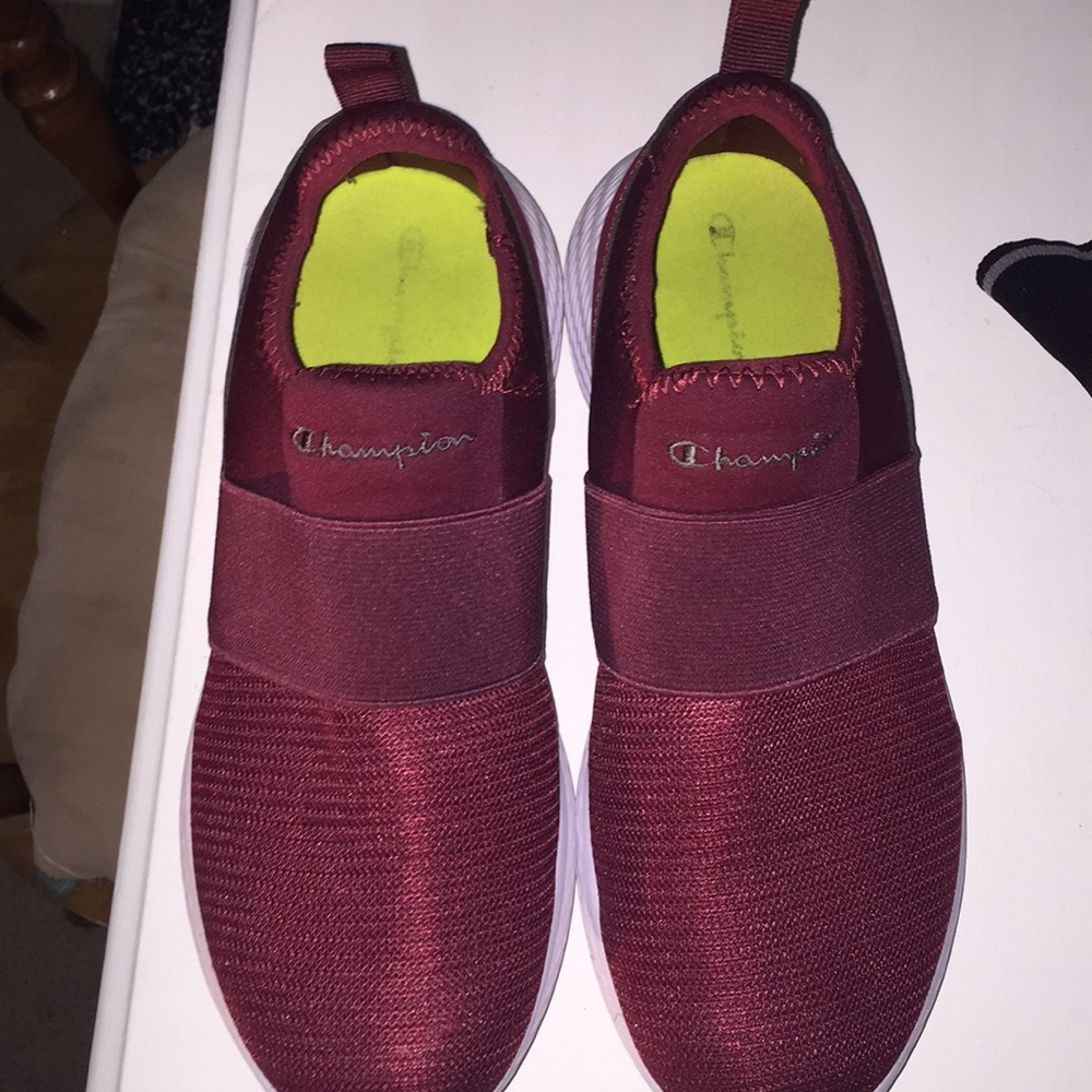 Women’s Burgundy Champion Shoes